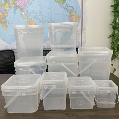 15L Круглое и квадратное пластиковое ведро с крышкой в красном цвете