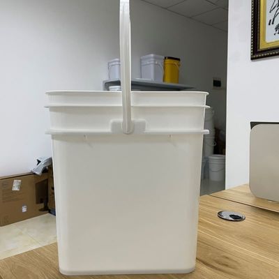 Контейнер для печенья 15L квадратная пластиковая ведра с HDPE материалом и печатным дизайном